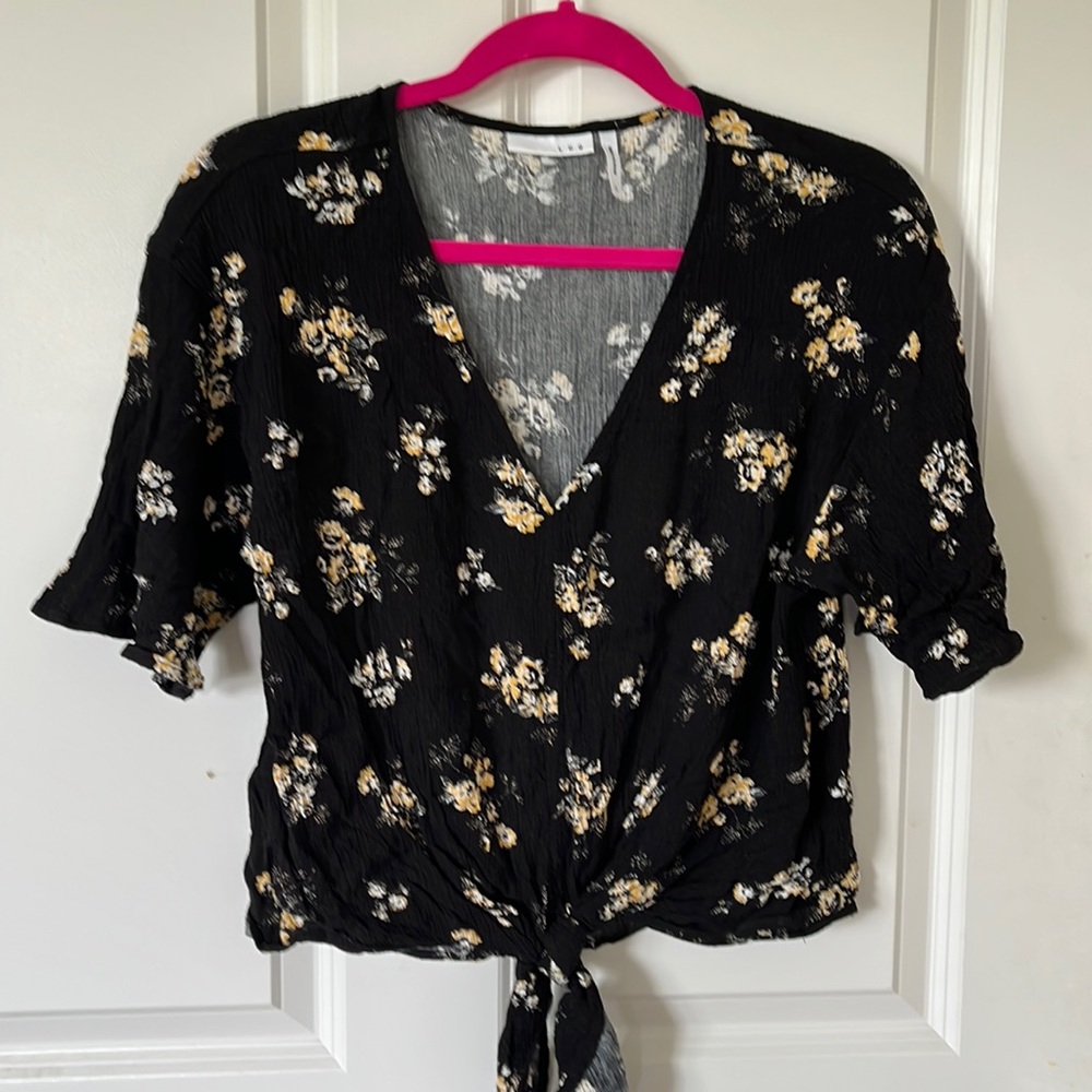 Luq large tie front top